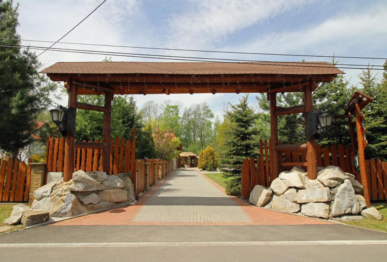 Wellness Penzion Na Kamyncu Hotel Jablunkov Exterior photo